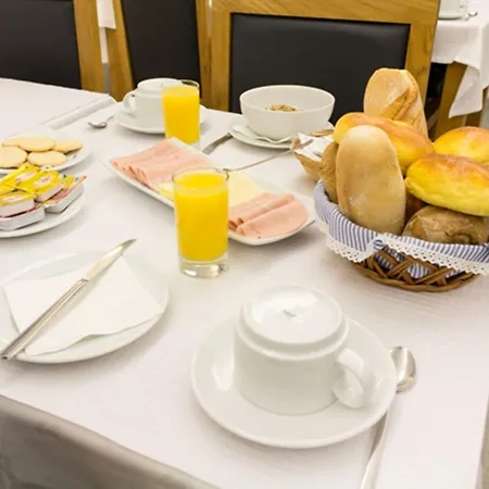 Laranjeira Hotell 2*