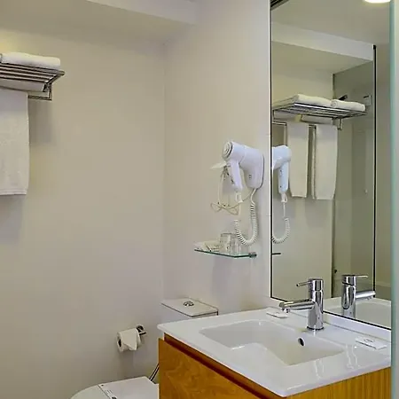 Laranjeira Hotell 2*
