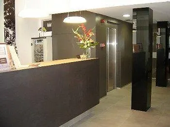 拉兰热拉酒店