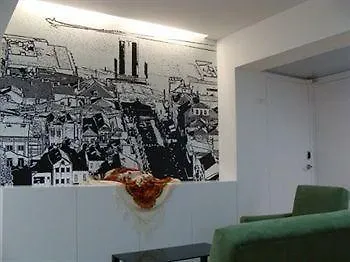 拉兰热拉酒店 2*