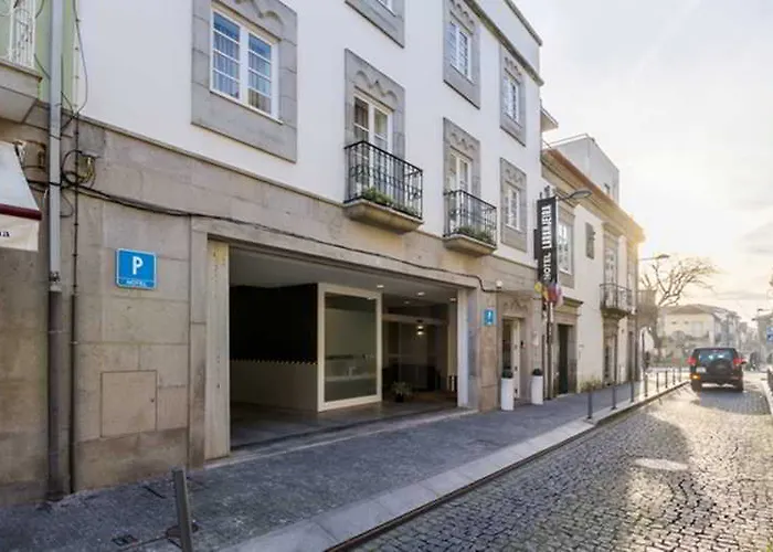 拉兰热拉酒店 2*